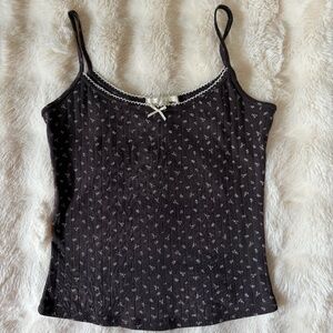 flowered brown top